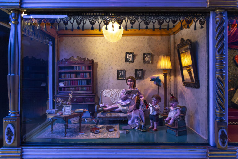 Teatro de Autómatas - Escenarios - La Romántica