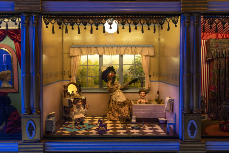 Teatro de Autómatas - Escenarios - Nuevos Ricos