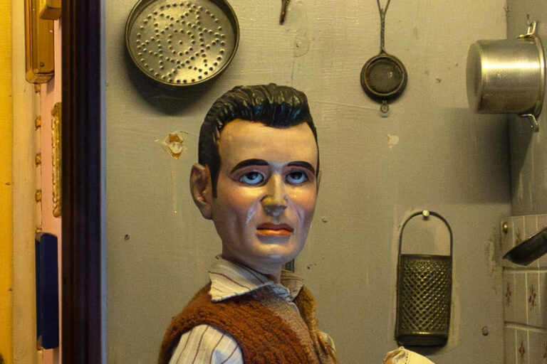 Teatro de Autómatas - Personajes - Dulce Hogar